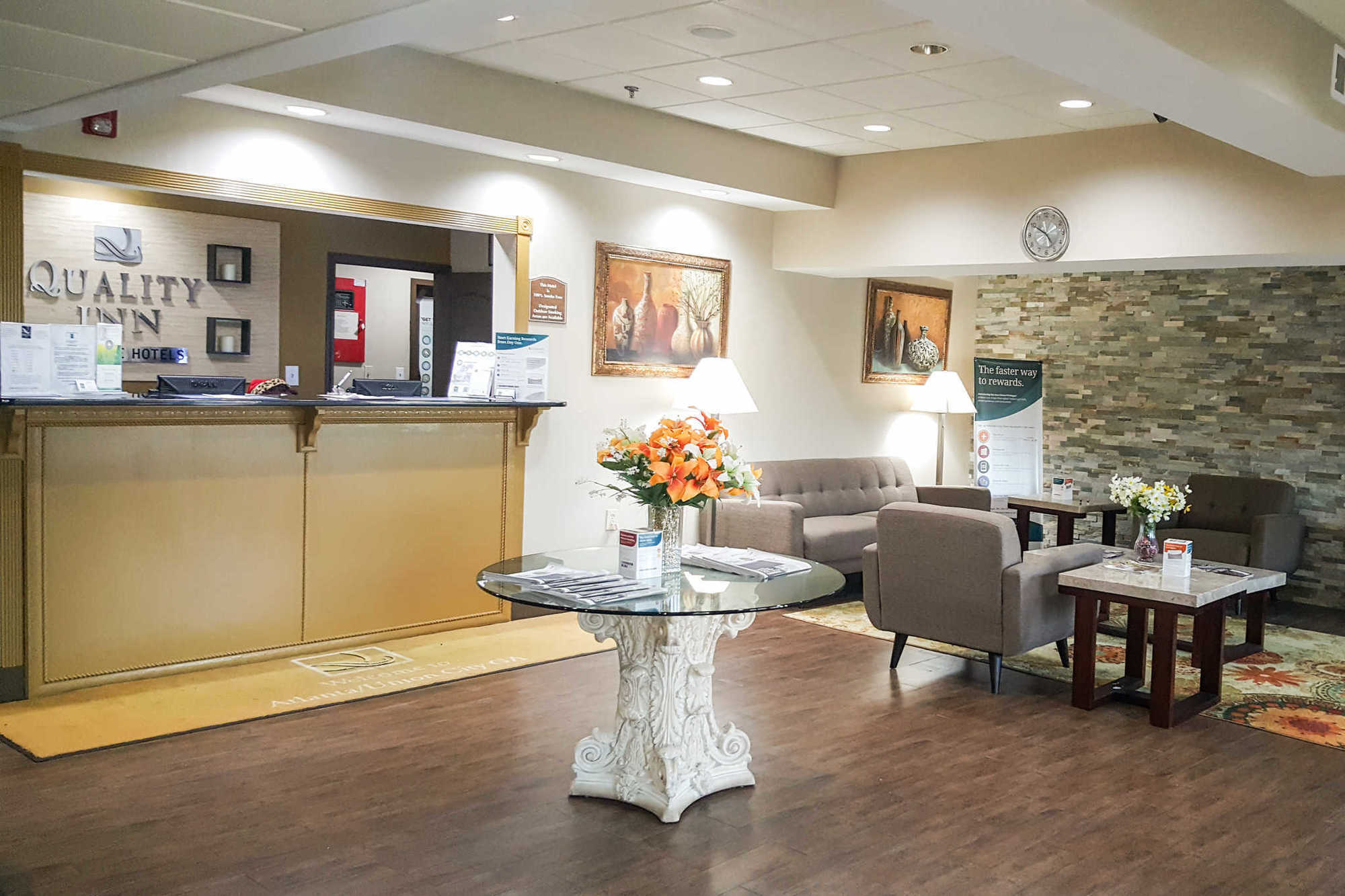Quality Inn & Suites Union City - Atlanta South Beltér fotó